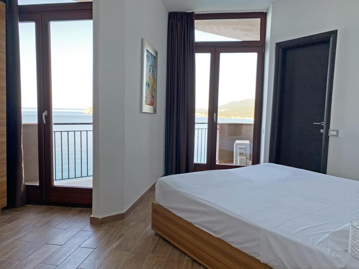 Nuraghe Apartments Теулада Экстерьер фото